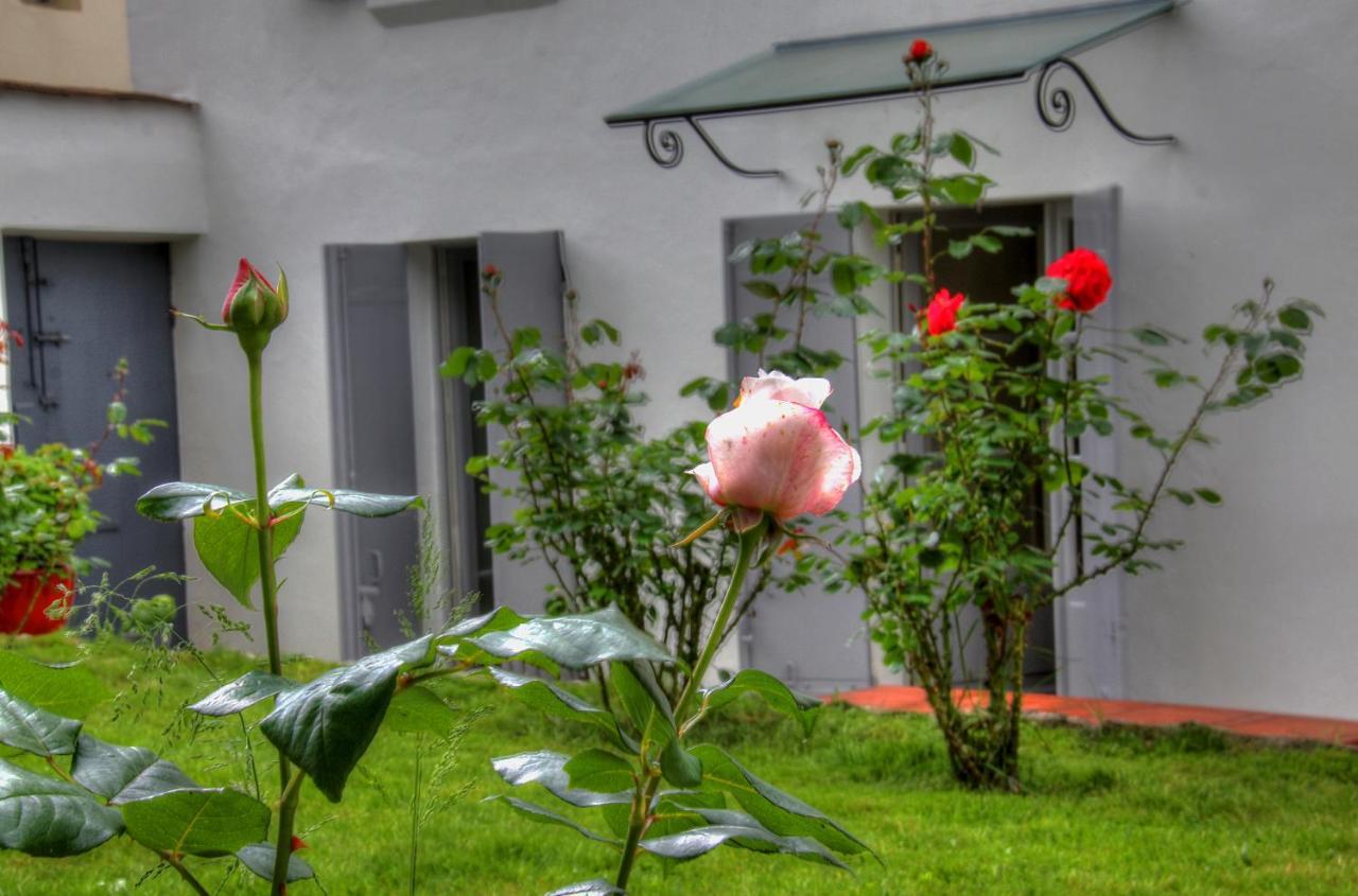 Bed and Breakfast La Parenthese La Réole Exterior foto